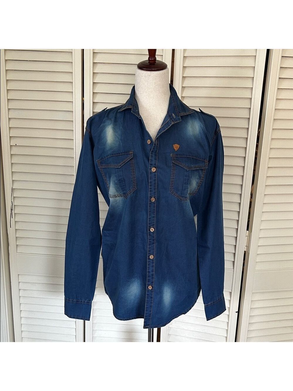 LAVA Denim Button-Down Shirt | Size Large